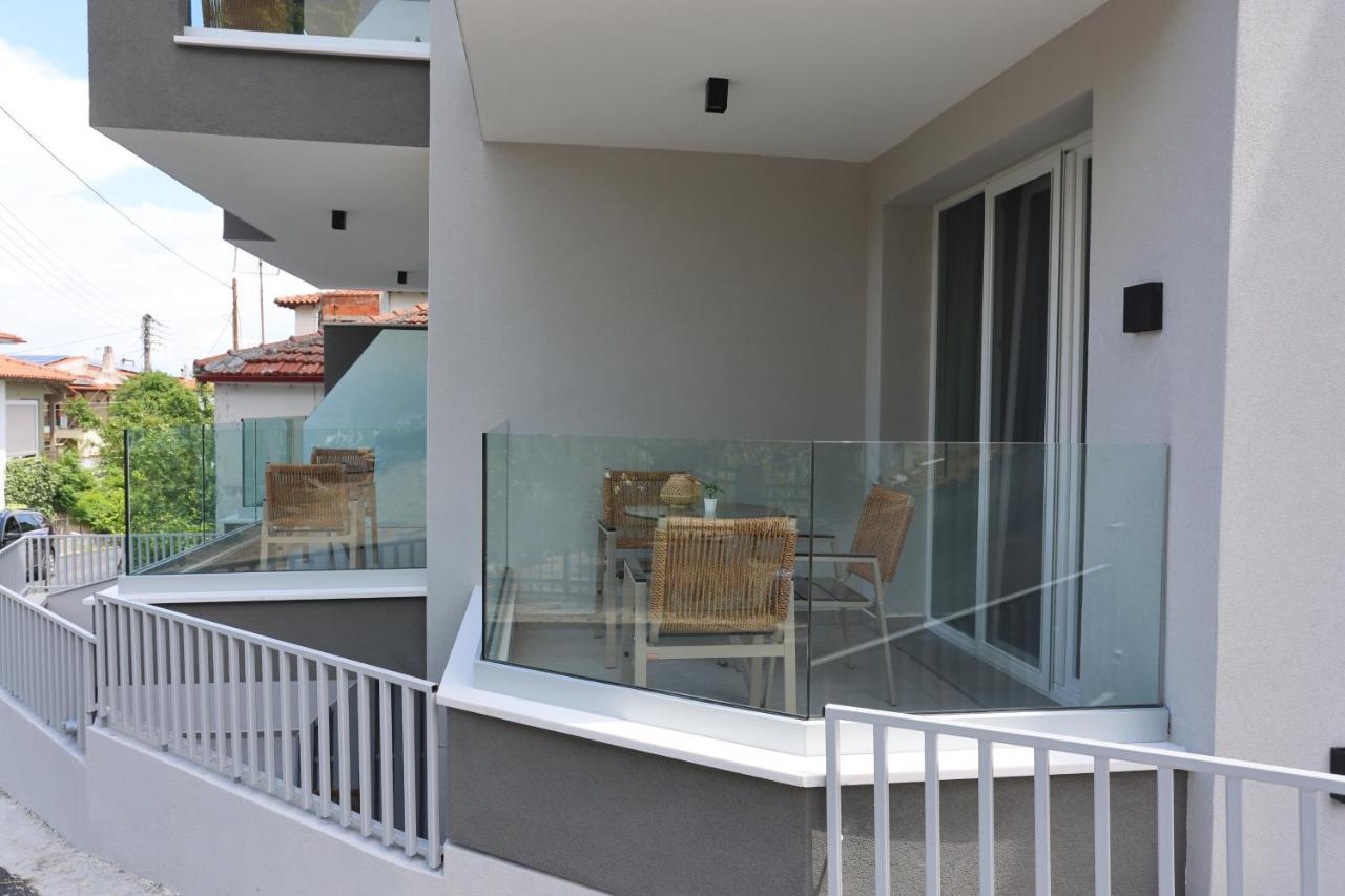 Notos Premium Holiday Apartments Pefkochori Exteriör bild