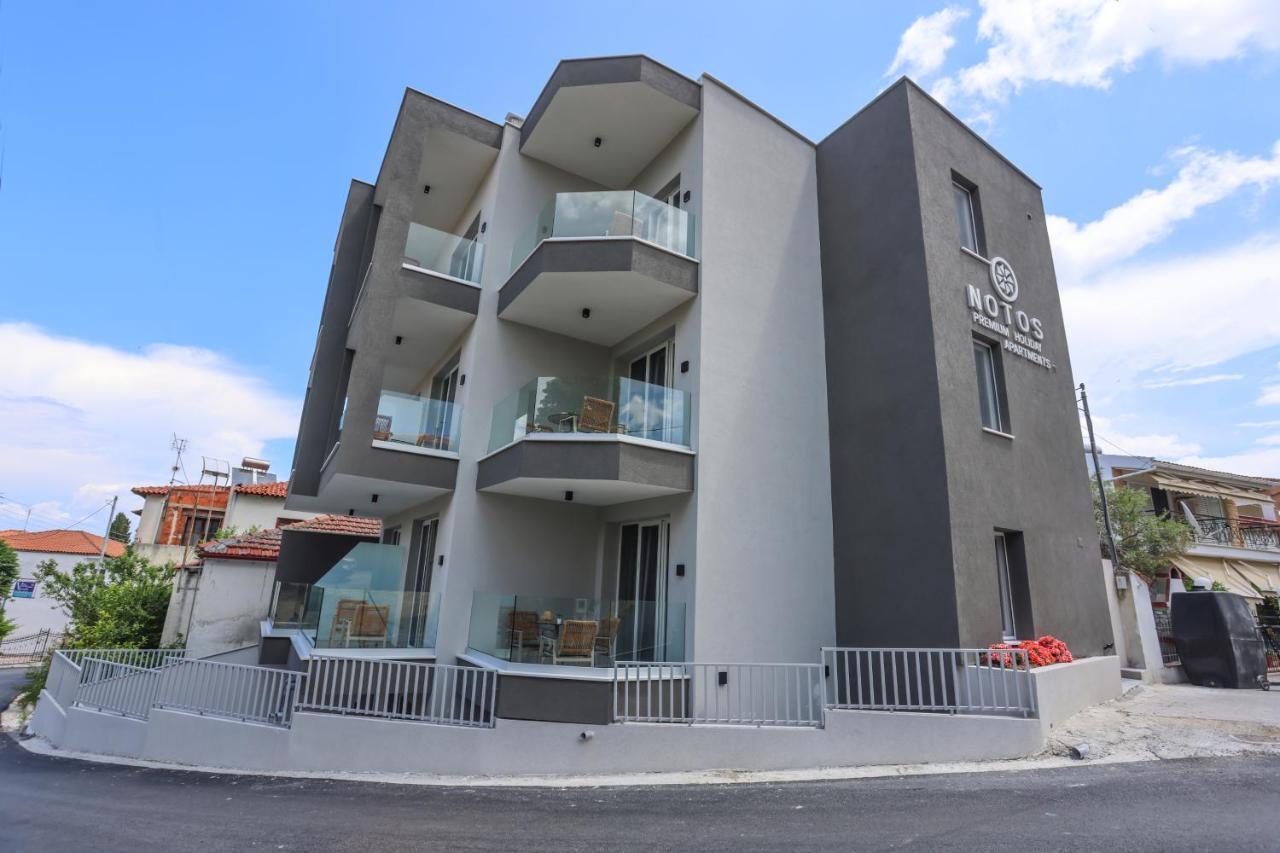 Notos Premium Holiday Apartments Pefkochori Exteriör bild
